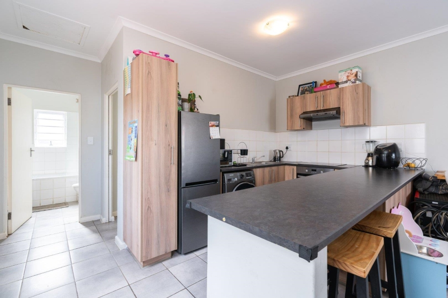 To Let 2 Bedroom Property for Rent in Rivergate Western Cape